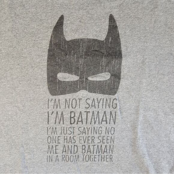 Batman Size Large I'm Not Saying I'm Batman Graphic T Shirt Short Sleeve Gray - Picture 8 of 14
